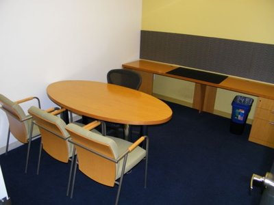 Geiger exec desk set