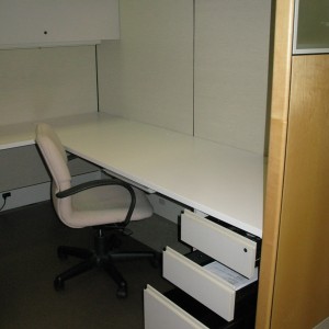 1220- Knoll Cubicles 005